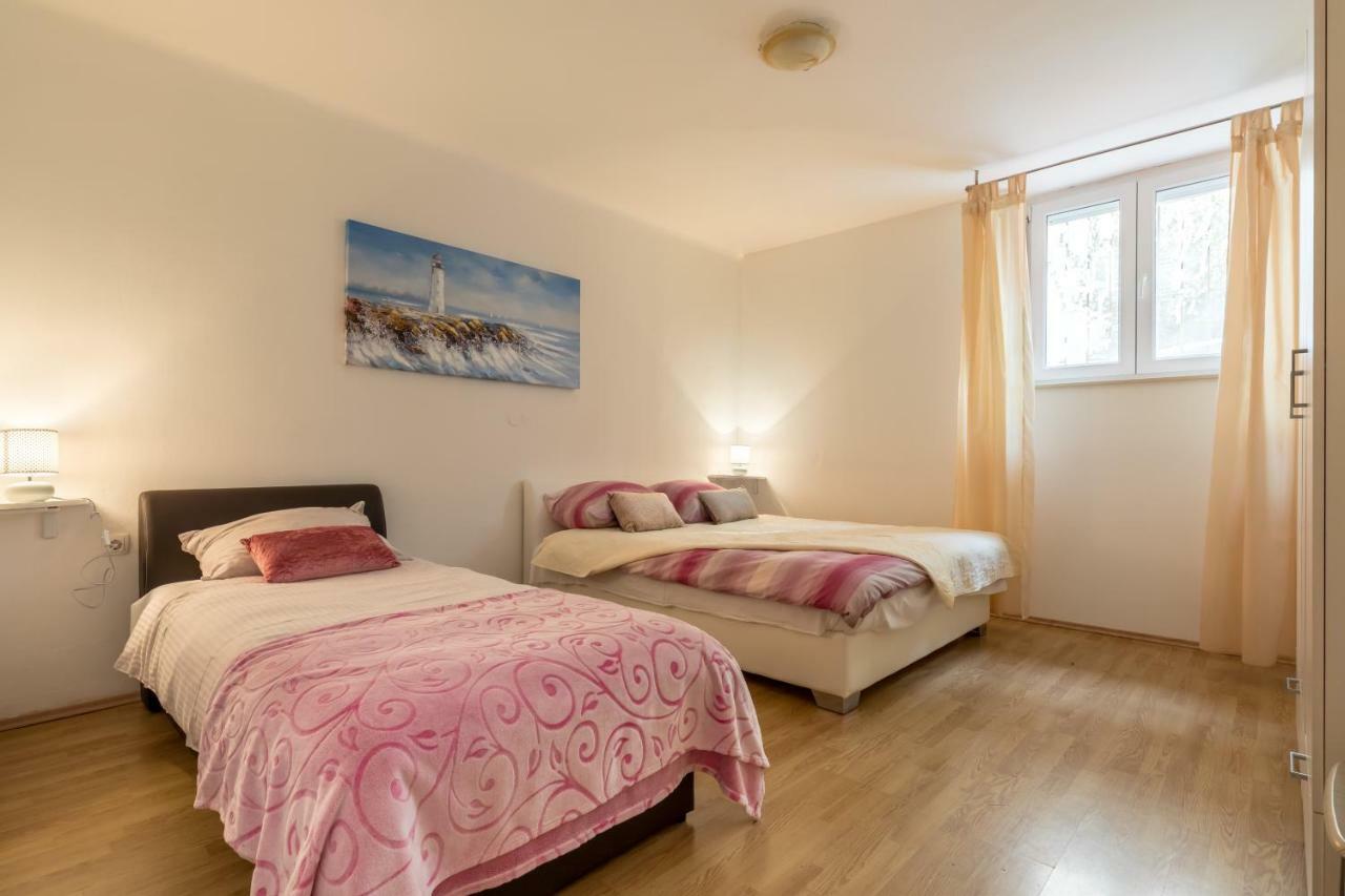 Apartment Nemo Спліт Екстер'єр фото